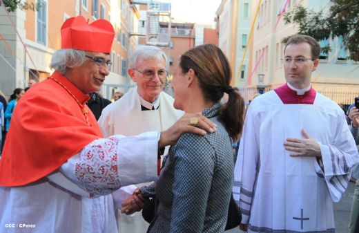 Cardenal Brenes toma posesión de Parroquia San Joaquín, en Roma