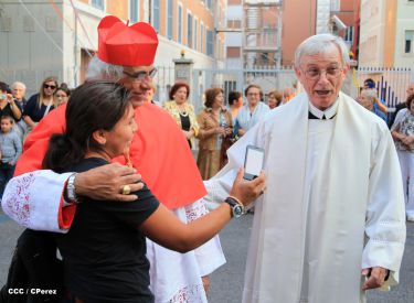 Cardenal Brenes toma posesión de Parroquia San Joaquín, en Roma