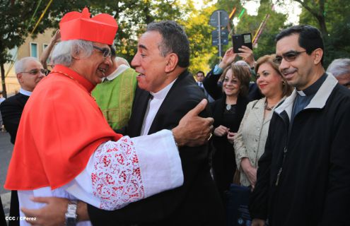 Cardenal Brenes toma posesión de Parroquia San Joaquín, en Roma