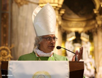 Cardenal Brenes toma posesión de Parroquia San Joaquín, en Roma