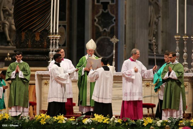 Cardenal Brenes toma posesión de Parroquia San Joaquín, en Roma