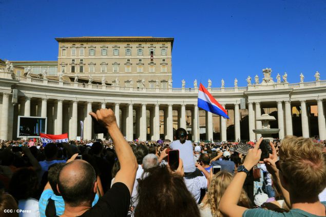 Cardenal Brenes toma posesión de Parroquia San Joaquín, en Roma