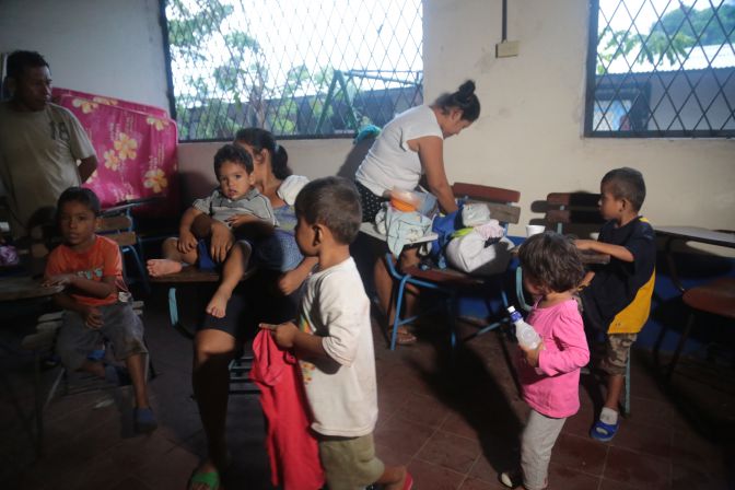 Familias albergadas en Moyogalpa y Altagracia reciben atención del Gobierno