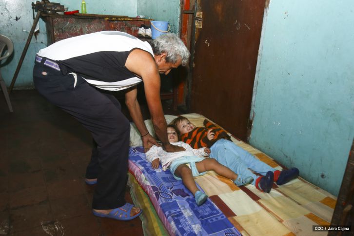 Evacúan zonas costeras de Carazo ante alerta de tsunami