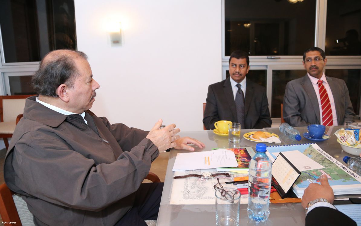 Presidente Daniel se reúne con representantes del FKDEA