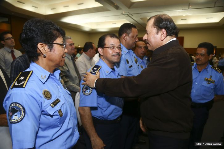 Presidente Daniel y Compañera Rosario encabezan acto 35 Aniversario MIGOB