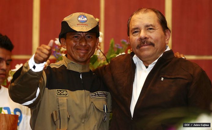 Presidente Daniel y Compañera Rosario encabezan acto 35 Aniversario MIGOB