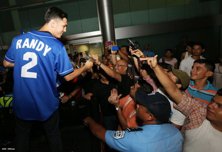 Llega a Nicaragua Randy Caballero