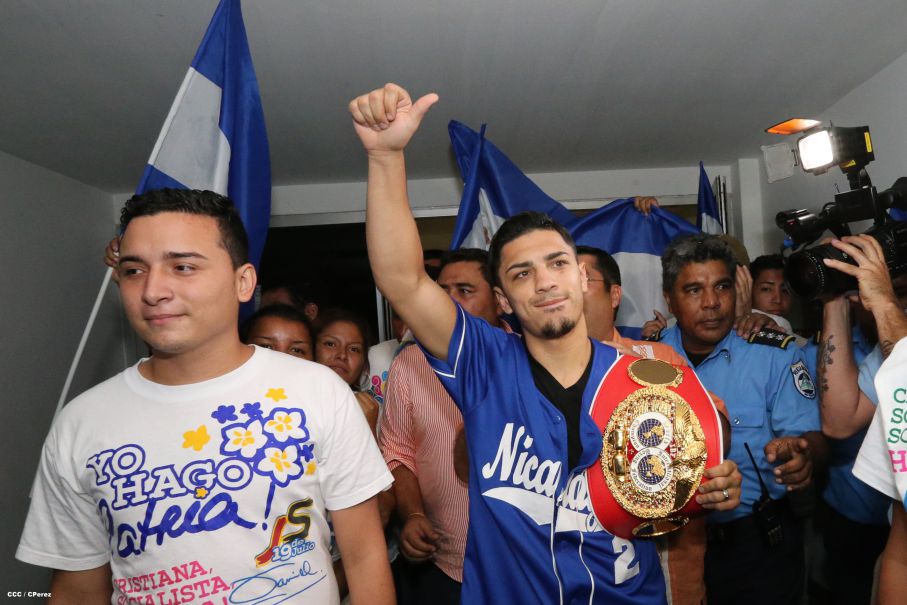 Llega a Nicaragua Randy Caballero