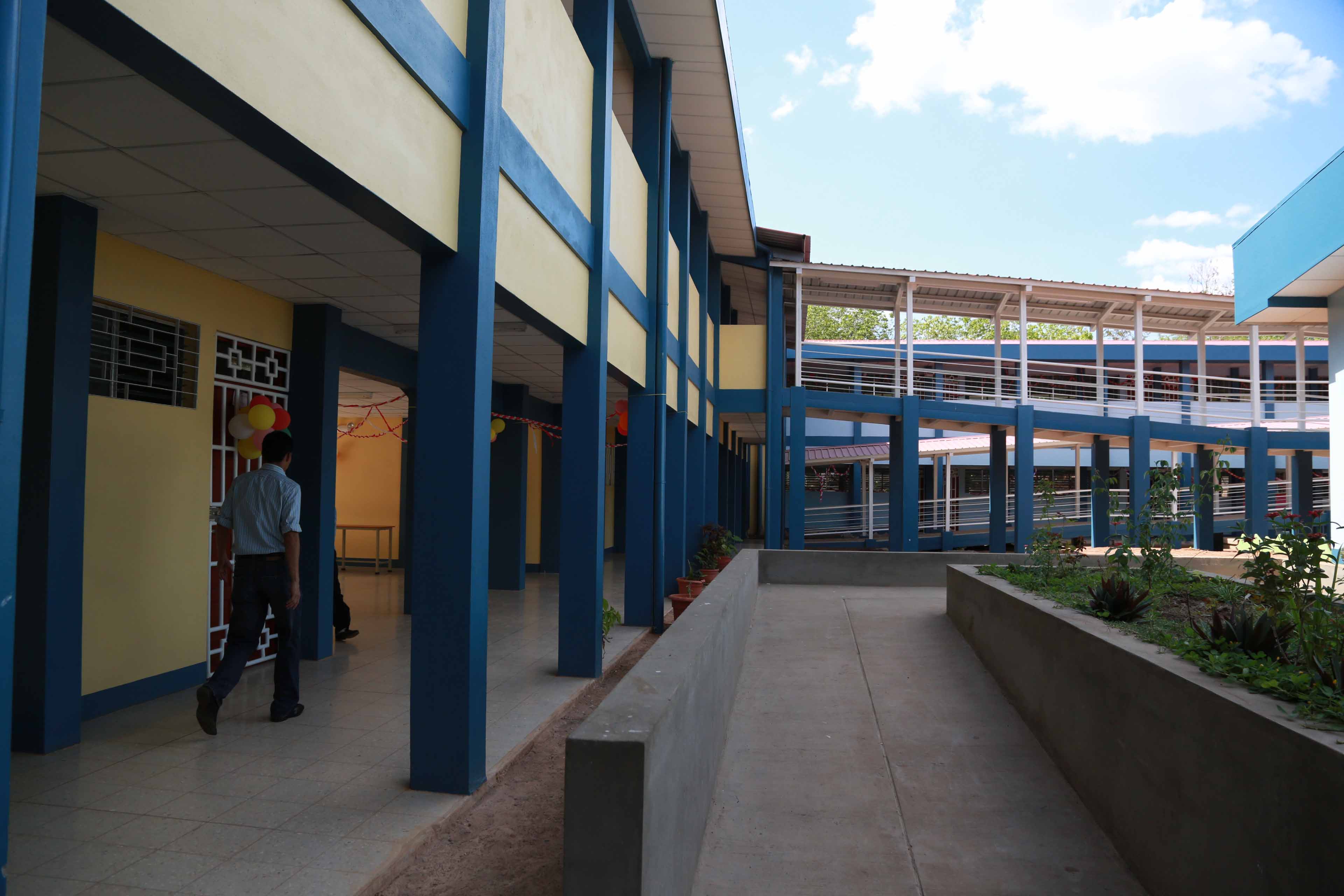 Rehabilitan centros educativos en Chontales