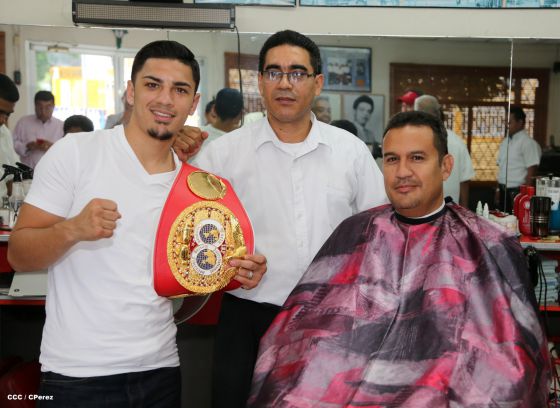 Recorrido del Campeón Randy Caballero por Managua y encuentro con Campeones