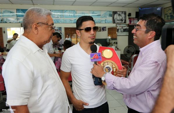 Recorrido del Campeón Randy Caballero por Managua y encuentro con Campeones