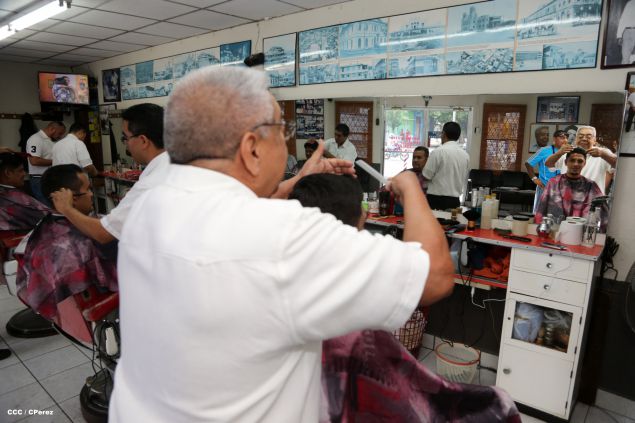 Recorrido del Campeón Randy Caballero por Managua y encuentro con Campeones