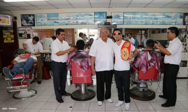 Recorrido del Campeón Randy Caballero por Managua y encuentro con Campeones