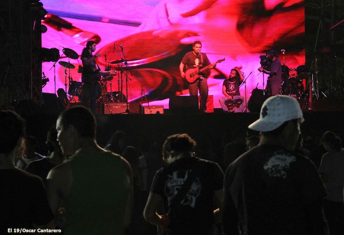 Concierto de Rock "Luz y Verdad" en honor al 118 Natalicio de Sandino