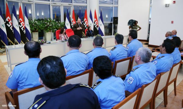 Presidente Daniel asciende en grados a nuevos Comisionados Generales de la Policía Nacional