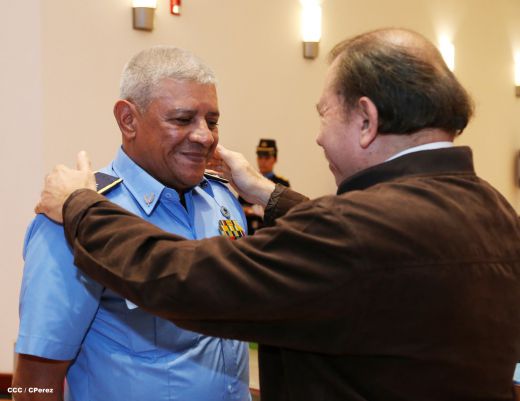 Presidente Daniel asciende en grados a nuevos Comisionados Generales de la Policía Nacional
