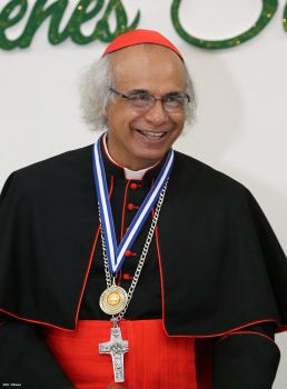 UCC otorga Doctorado Honoris Causa a Cardenal Brenes