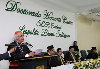 UCC otorga Doctorado Honoris Causa a Cardenal Brenes
