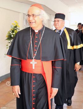 UCC otorga Doctorado Honoris Causa a Cardenal Brenes
