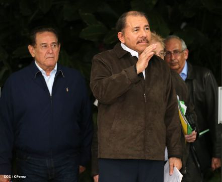 Presidente Daniel se reúne con delegación gubernamental y de empresarios de Islandia