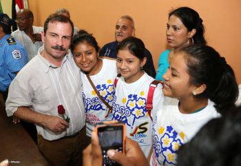 Nicaragua recibe a héroe cubano