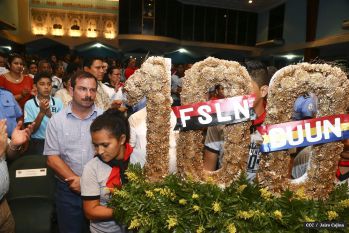 Héroe cubano visita León