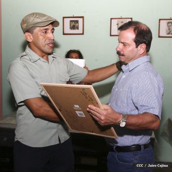 Héroe cubano visita León