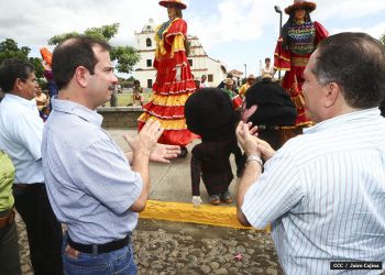 Héroe cubano visita León
