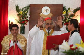 Cardenal Brenes celebra a Cristo Rey