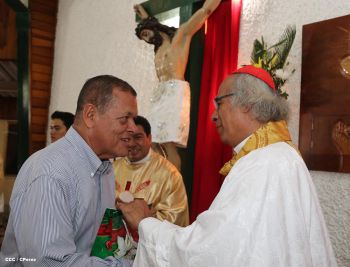 Cardenal Brenes celebra a Cristo Rey