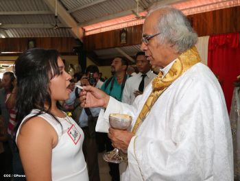 Cardenal Brenes celebra a Cristo Rey