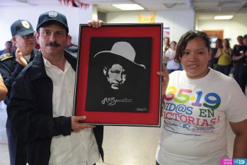 Compañero cubano realiza recorrido por diferentes lugares de la capital