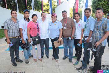 Compañero cubano realiza recorrido por diferentes lugares de la capital