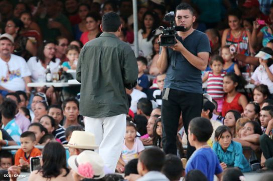 Turistas nacionales y extranjeros disfrutaron del Carnaval Acuático en Río San Juan