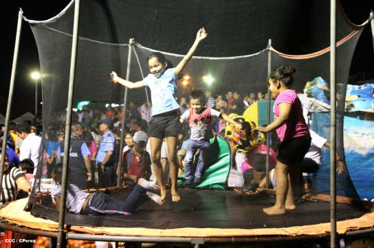 Turistas nacionales y extranjeros disfrutaron del Carnaval Acuático en Río San Juan