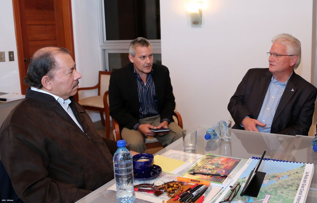 Presidente Daniel se reúne con presidente del AACLA, Nicholas Galt