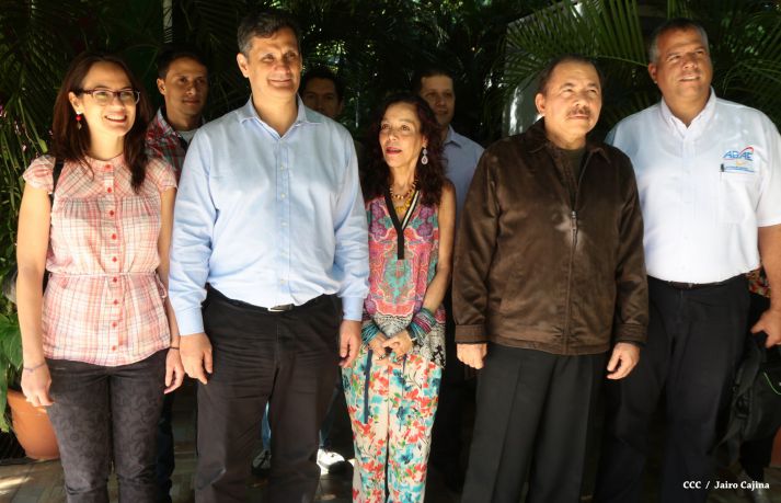 Daniel y Rosario se reúnen con Delegación de Alto Nivel de Venezuela