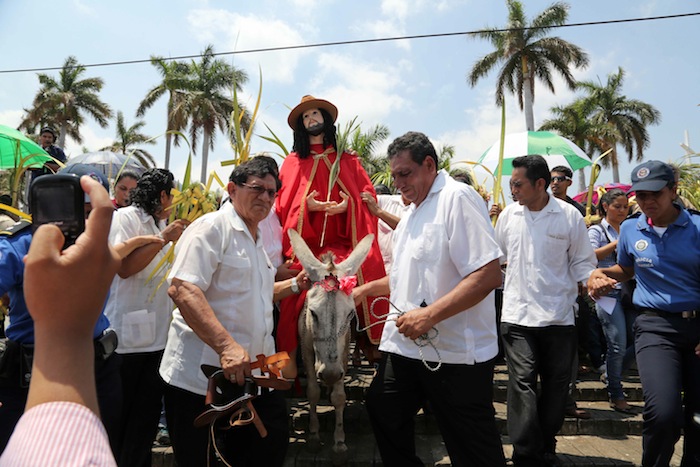 Procesión de la Burrita en Managua (Semana Santa 2013)