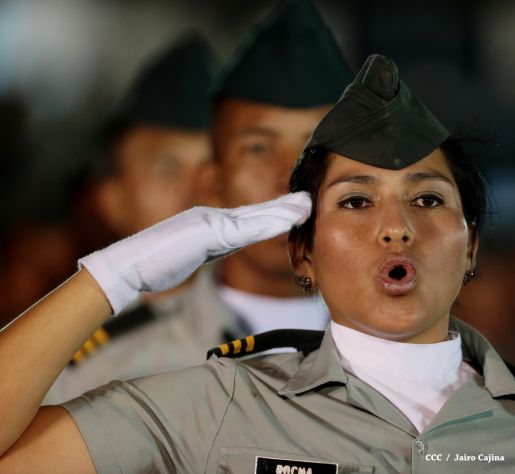 Daniel y Rosario presiden graduación de cadetes del Ejército
