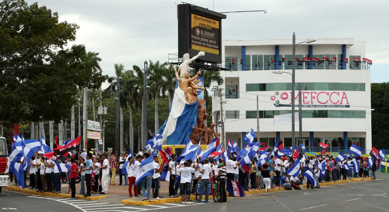 Familias y Juventud se congregan para celebrar 40 Aniversario de la Toma de la Casa de Chema Castillo
