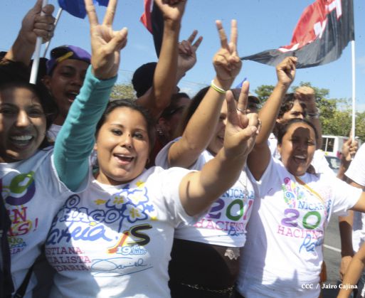 Familias de Nicaragua celebran 8 Años de Victorias