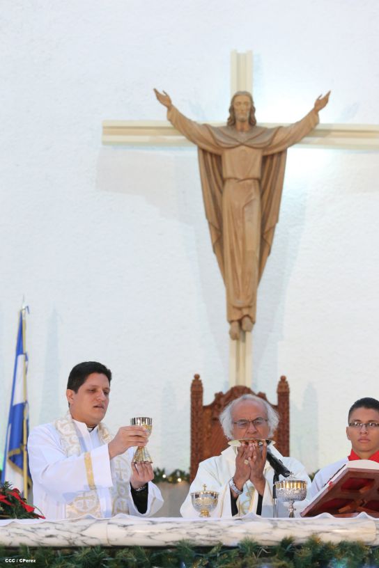 Cardenal Brenes oficia Misa en Día del Bautismo del Señor