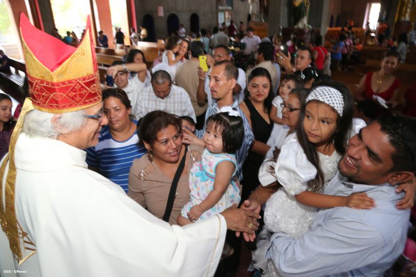 Cardenal Brenes oficia Misa en Día del Bautismo del Señor