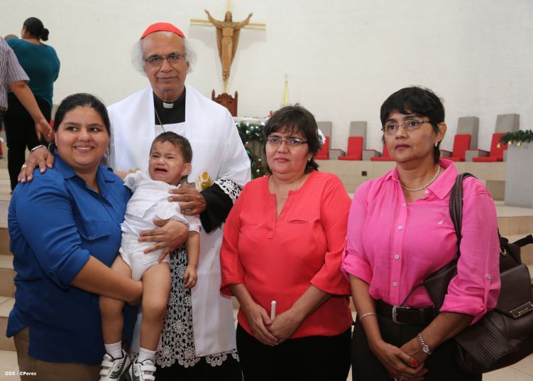 Cardenal Brenes oficia Misa en Día del Bautismo del Señor