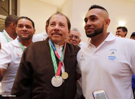 Presidente Daniel sostiene encuentro con medallistas de Juegos Centroamericanos y del Caribe