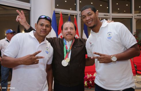 Presidente Daniel sostiene encuentro con medallistas de Juegos Centroamericanos y del Caribe