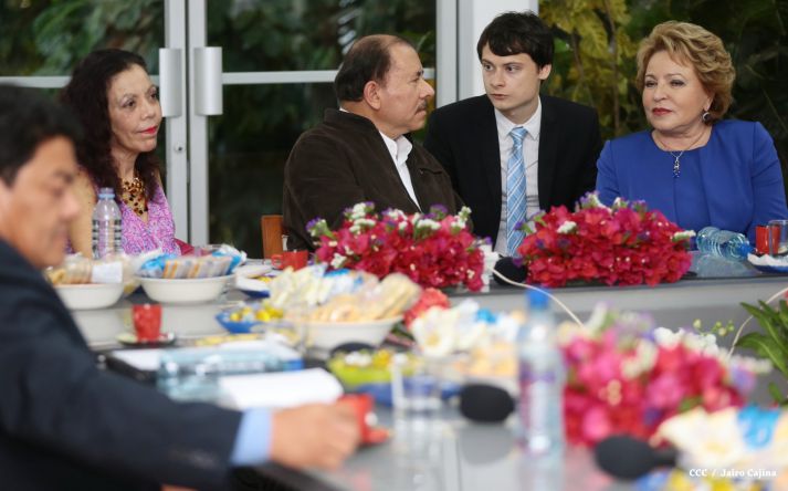 Presidente Daniel y Compañera Rosario se reúnen con Presidenta del Consejo de la Federación Rusa