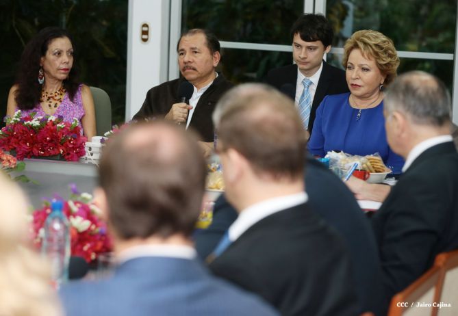 Presidente Daniel y Compañera Rosario se reúnen con Presidenta del Consejo de la Federación Rusa