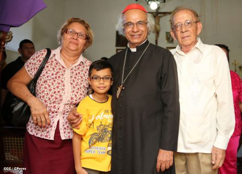 Cardenal Brenes celebra 90 Confirmaciones en Tipitapa